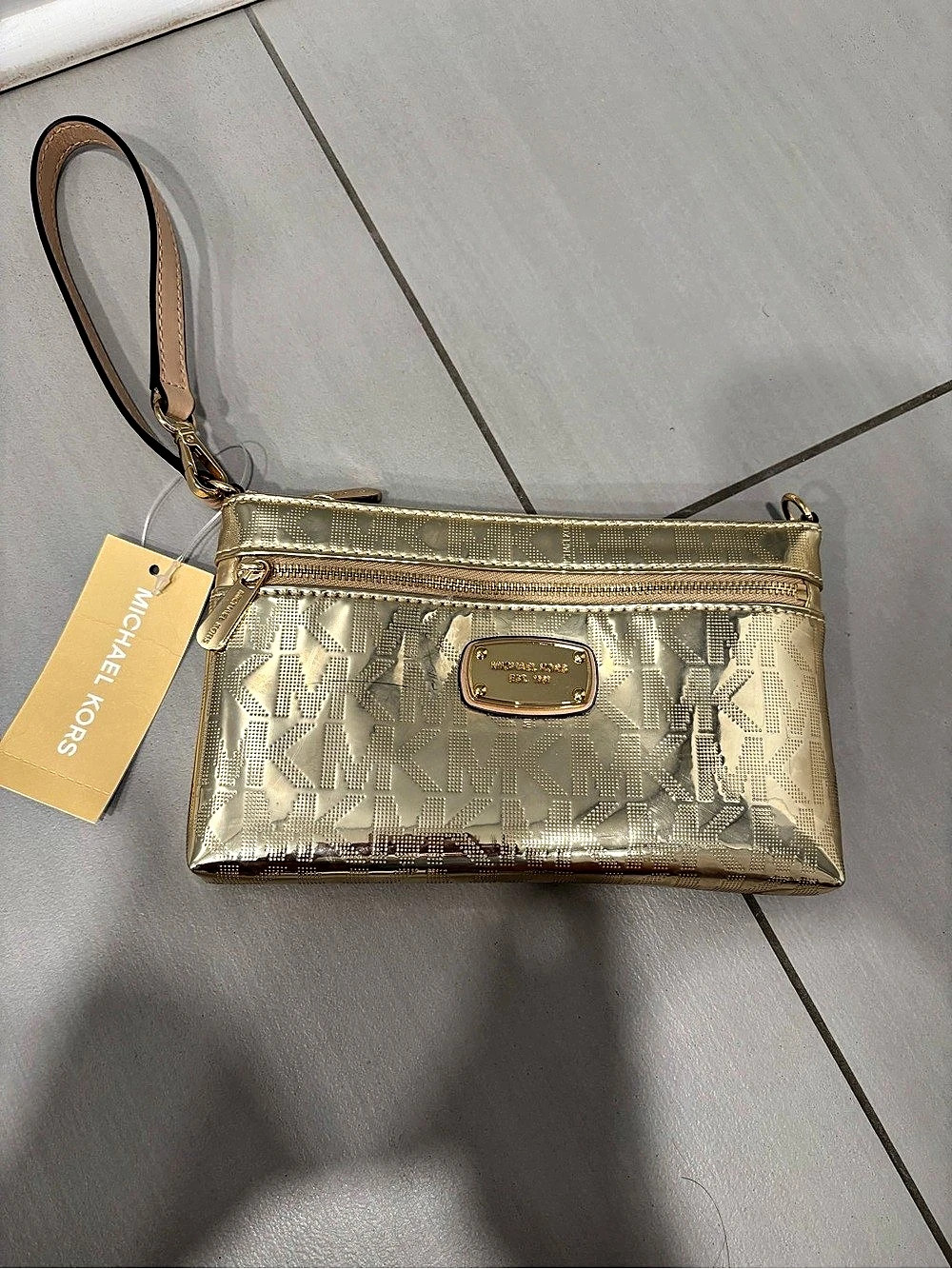 Vintage Michael Kors Jet Set Item Large Wristlet Gold Crossbody